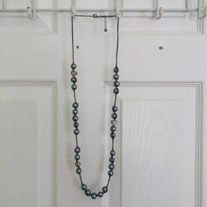Ann Taylor Loft black pearl necklace